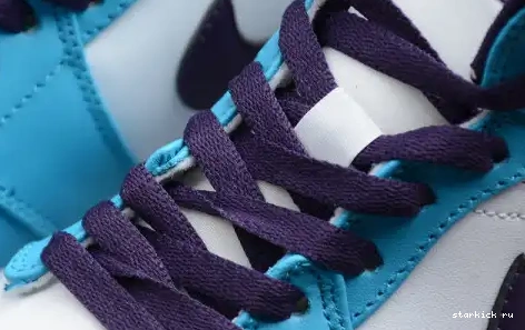 Jordan 554724-415  Mid 1 554724-415 Hornets 0705